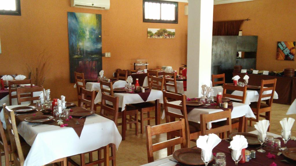 Hotel Le Grand Calao Ouagadougou Esterno foto